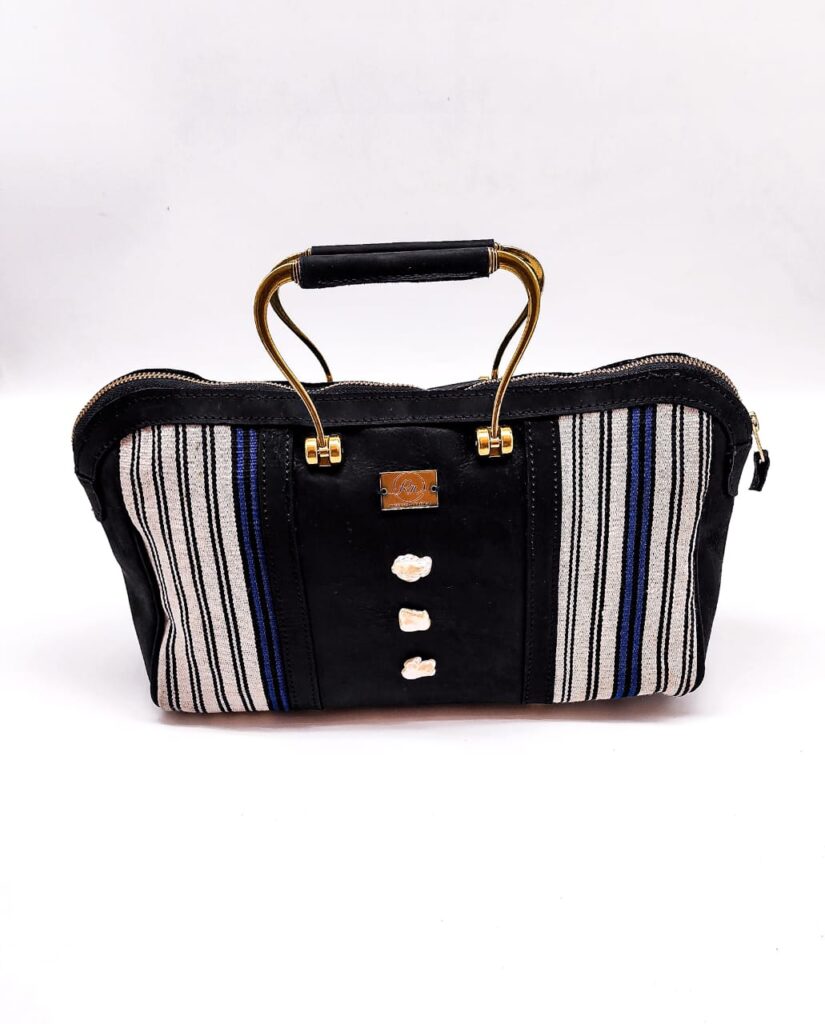 Radiance Leather Raza Clutch – A Stunning Beauty for Every Elegant Woman - 100% Cowhide with Pull up Print Blue