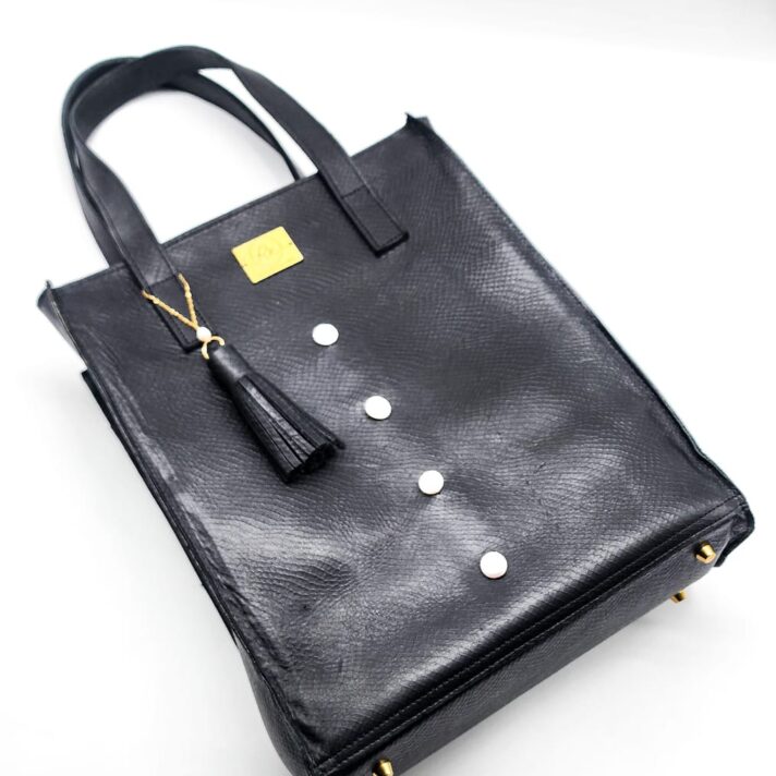 Radiance Leather Anyango Big – Ladies Tote Handbag in Pure Cowhide Leather with Lizard Tipped Print with Pearls and 24k Gold Plated Brass Black